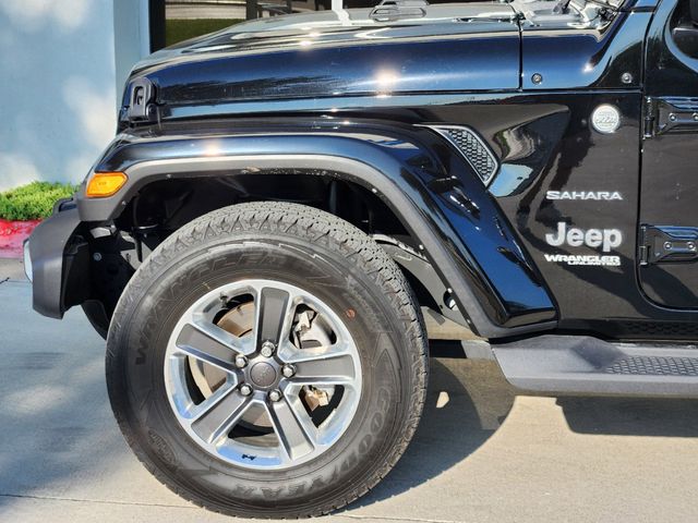 2022 Jeep Wrangler Unlimited Sahara 8