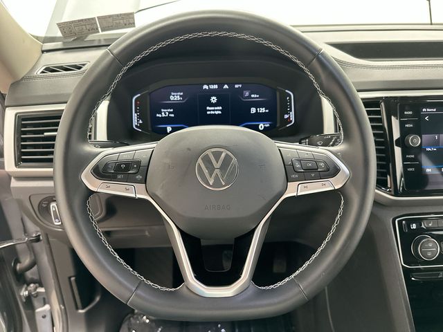 2023 Volkswagen Atlas 3.6L V6 SE w/Technology Silver at Subaru and VW of Moon Township