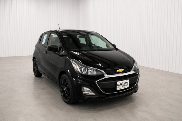 Mosaic Black Metallic 2020 Chevrolet Spark Hatchback Front-Wheel Drive Continuously Variable Transmission