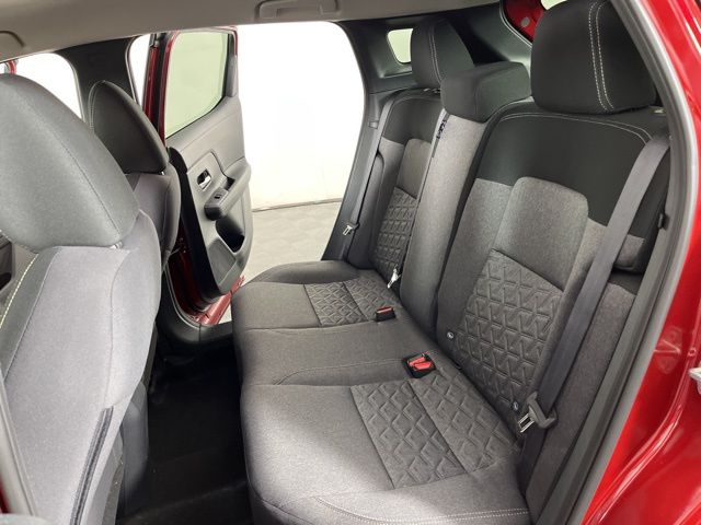 2025 Scarlet Ember Tintcoat/Super Black Nissan Kicks SV FWD SUV