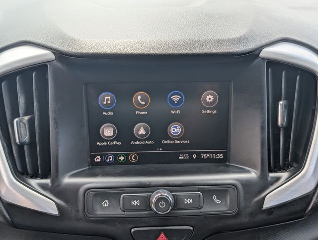 Used 2021 White GMC SLE image 16