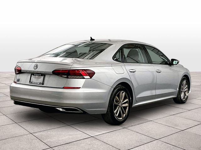 2021 Volkswagen Passat 2.0T S - 10