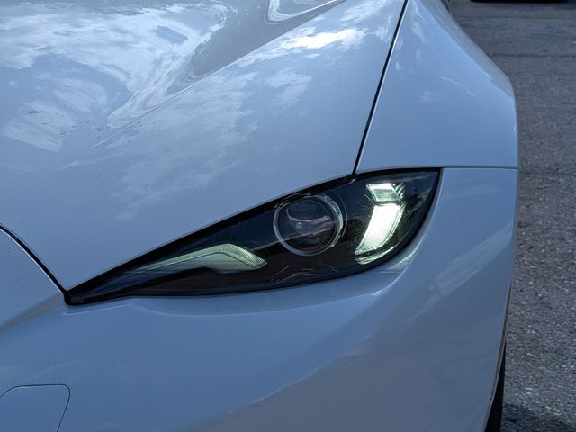 New Snowflake White Pearl Mica 2026 Mazda MX-5 Miata Grand Touring