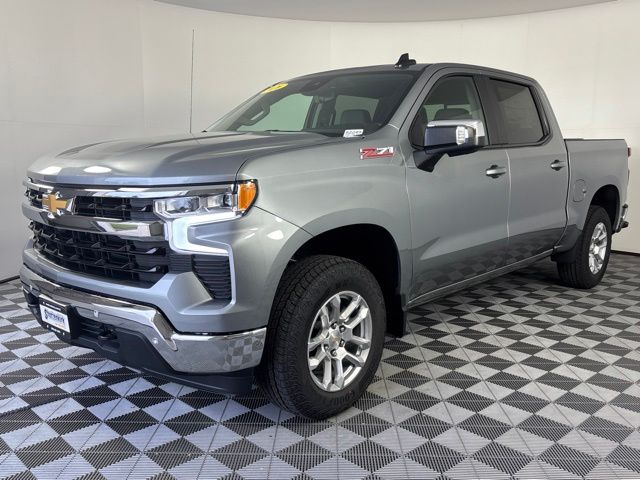 2026 Chevrolet Silverado 1500 LT - Photo 2