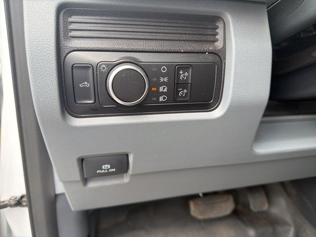 Used 2024 White Ford XL image 12