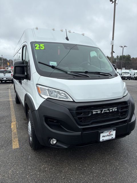 Bright White Clearcoat 2025 RAM ProMaster 2500 Tradesman 159 High Roof Cargo Van FWD Van Front-Wheel Drive 9-Speed Automatic