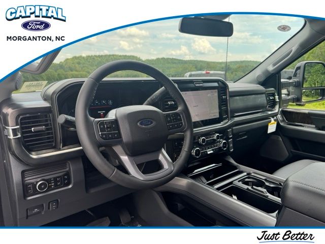 New 2026 Gray Ford Lariat image 25