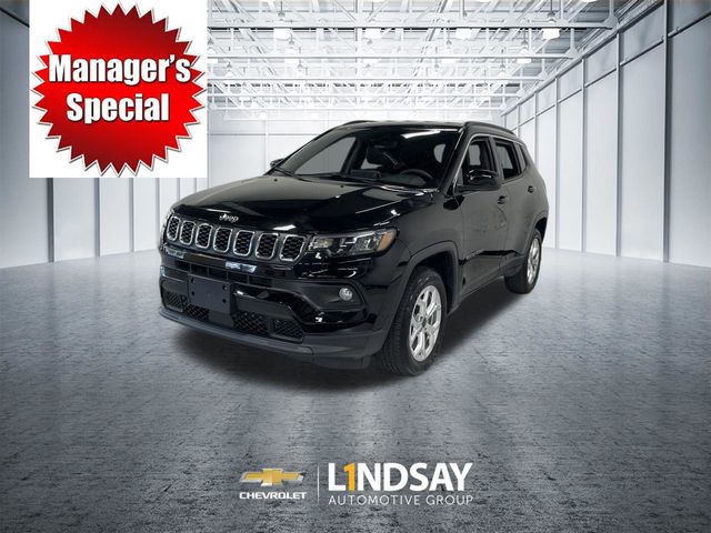 Diamond Black Crystal PC 2025 Jeep Compass SUV / Crossover Four-Wheel Drive 8-Speed Automatic