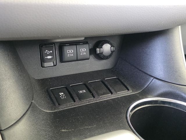 Used 2018 Toyota Highlander SUV