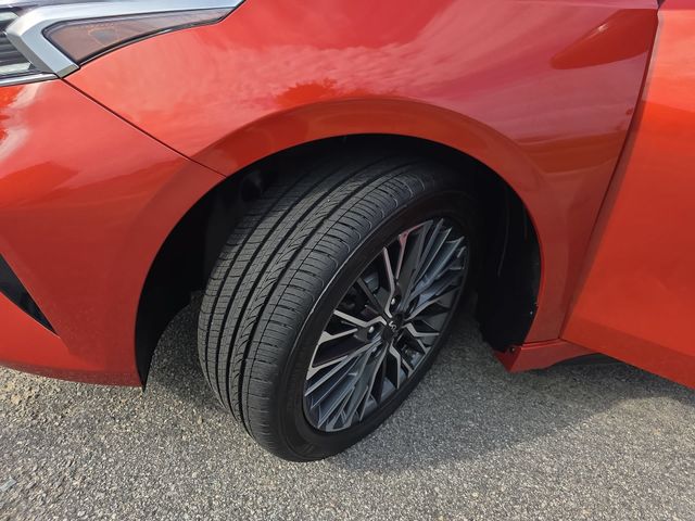 Used 2023 Fire Orange Kia GT-Line image 32
