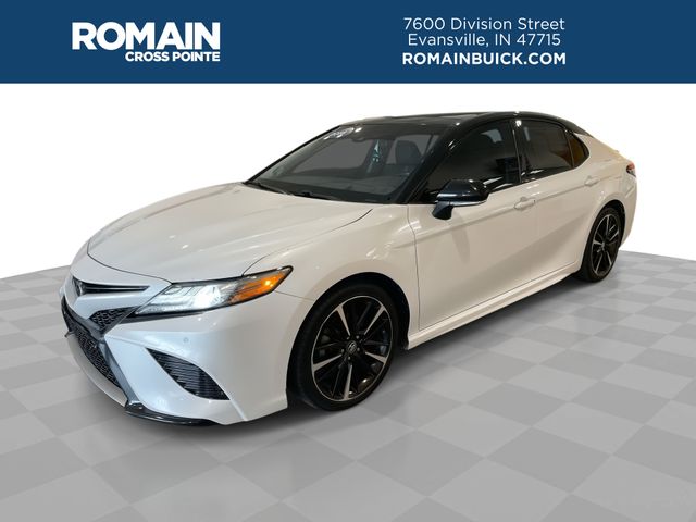 White 2018 Toyota Camry Sedan Front-Wheel Drive 8-Speed Automatic