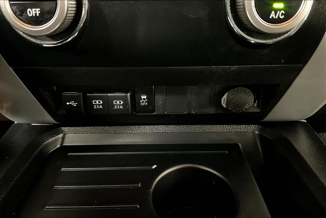 2021 Toyota Tundra SR5 photo