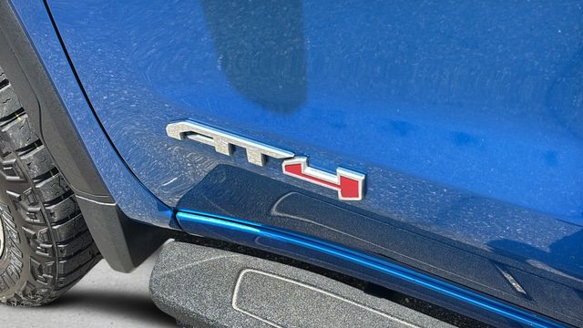 Used 2024 Blue GMC AT4 image 39