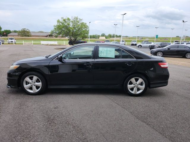 Used 2011 Black Toyota SE image 3