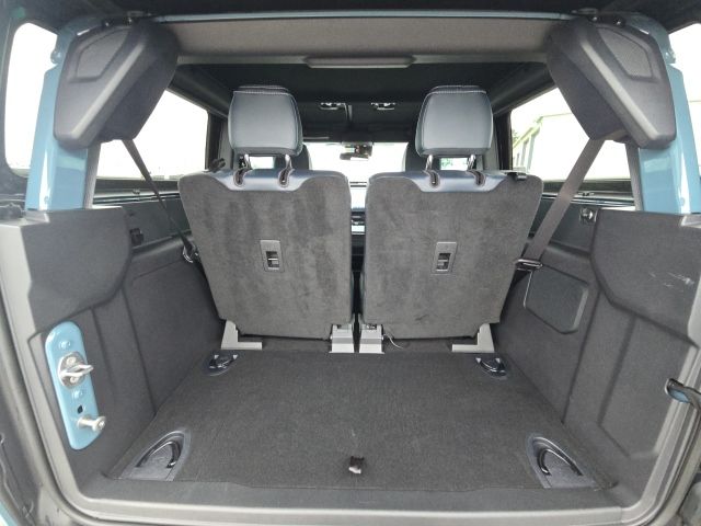 2023 Ford Bronco Big Bend:B02033