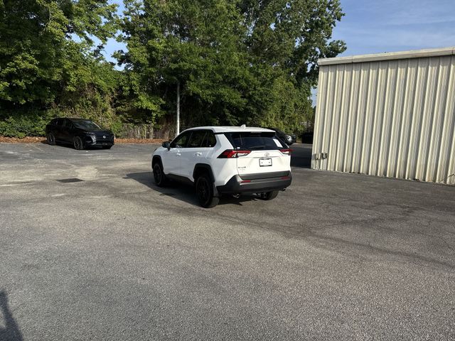 Used 2025 White Toyota LE image 7