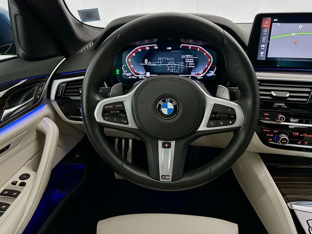 2022 BMW 5 Series 530i xDrive 11