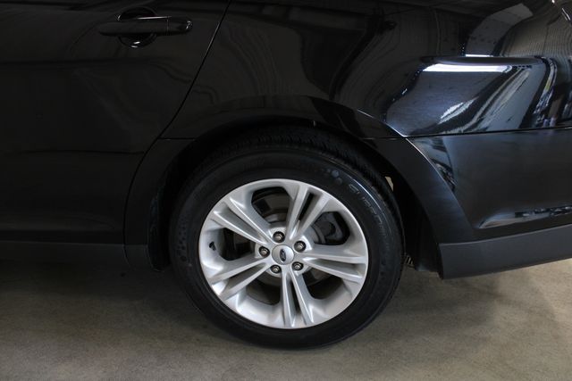 Used 2018 Black Ford SEL image 27