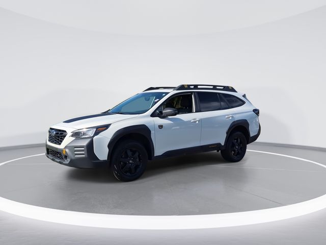 Used 2023 Crystal White Pearl Subaru Wilderness image 4