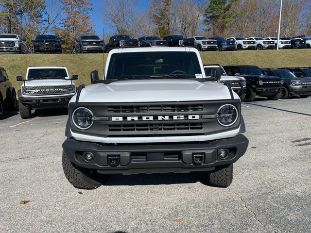 2024 Ford Bronco Black Diamond 7