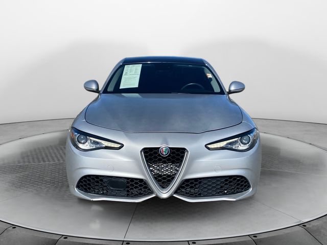 Alfa RomeoGiulia8