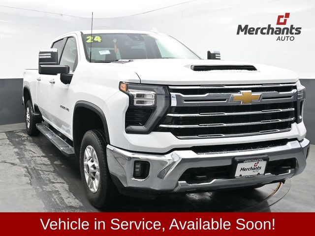 Summit White 2024 Chevrolet Silverado 2500HD LTZ Crew Cab 4WD Pickup Truck Four-Wheel Drive Automatic
