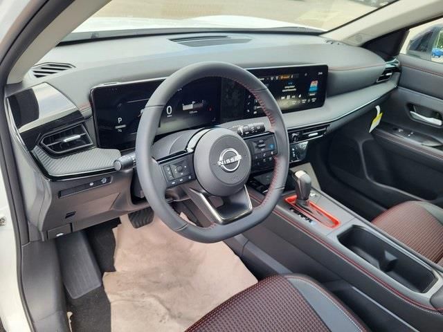 New 2025 White Nissan SR image 10