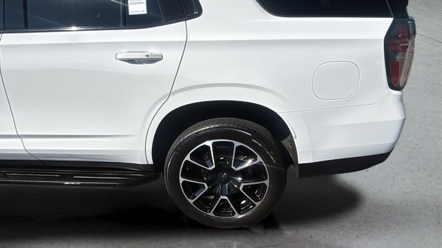 Used 2024 White Chevrolet RST image 46