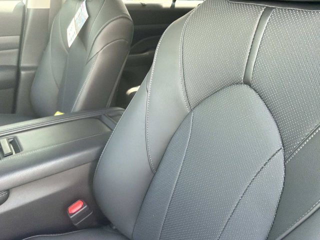 New 2026 Toyota Grand Highlander Hybrid SUV