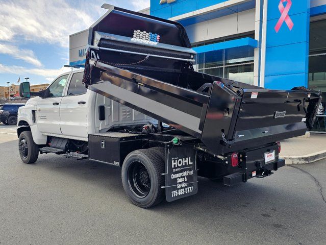 2022 Chevrolet Silverado 4500HD Work Truck 2