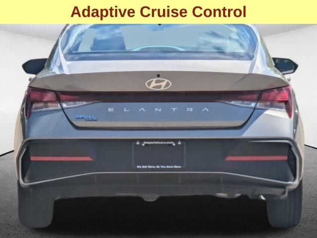 2024 Hyundai Elantra SE 6