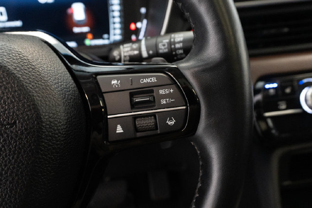 Used 2024 Honda Pilot SUV