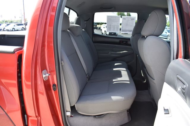 2011 Toyota Tacoma Base - Photo 17