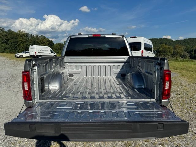 Used 2023 Silver Ford XLT image 7