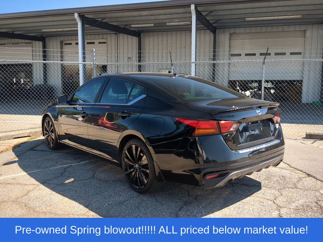 Used 2022 Black Nissan 2.5 SR image 2