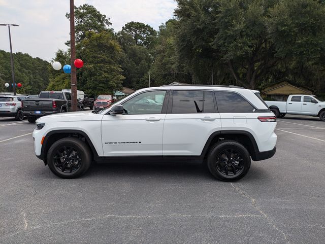 2026 Jeep Grand Cherokee Altitude
