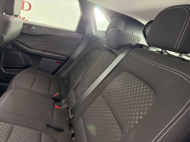 2023 Oxford White Ford Escape Active FWD SUV