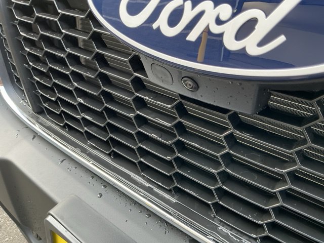 New 2026 Oxford White Ford Base image 9