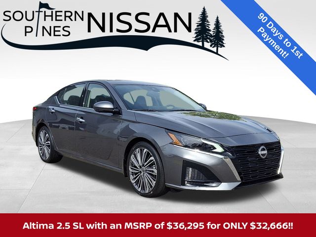 2025 Nissan Altima SL's photo