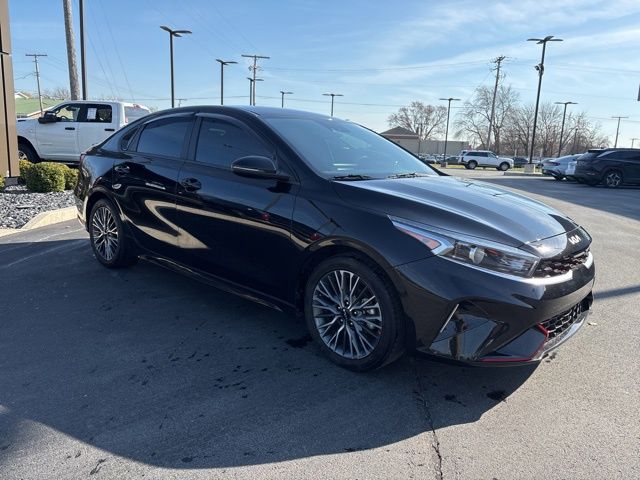 Used 2023 Black Kia GT-Line image 2