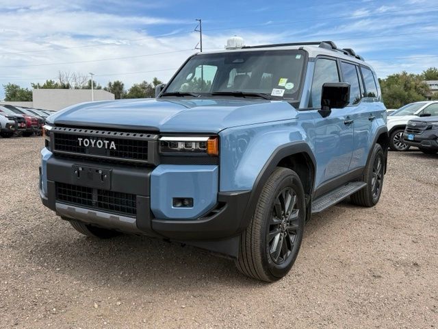 2025 Toyota Land Cruiser Azul (Blue / Gray) SUV/Crossover Todo terreno 8 velocidades Automática