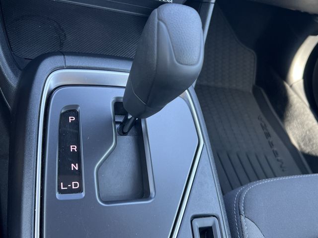 Used 2025 Black Subaru Base image 27