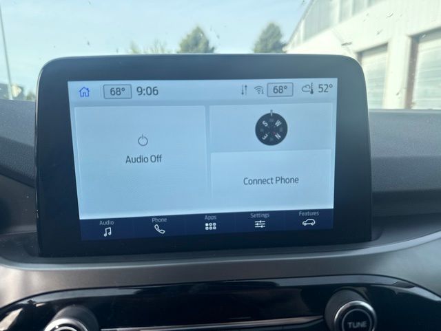 2024 Oxford White Ford Escape Active AWD SUV