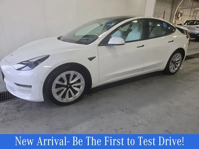 Tesla Model 3 Standard Range Plus RWD