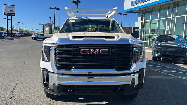 2024 GMC Sierra 2500HD Pro 3