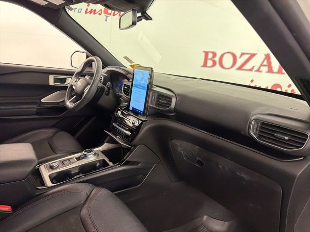 2023 Star White Metallic Tri-Coat Ford Explorer ST 4X4 SUV