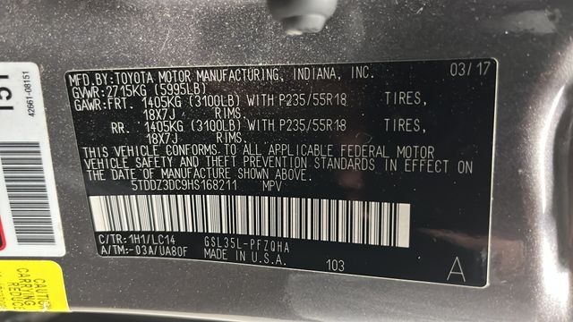 Used 2017 Predawn Gray Mica Toyota XLE image 29