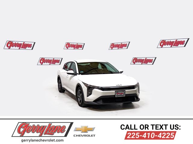 2025 Kia K4 LXS FWD