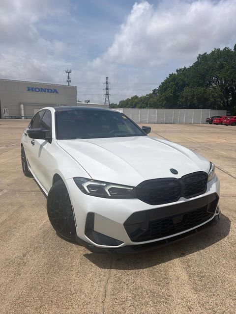 Mineral White Metallic 2025 BMW 3 Series Sedan Rear-Wheel Drive 8-Speed Automatic