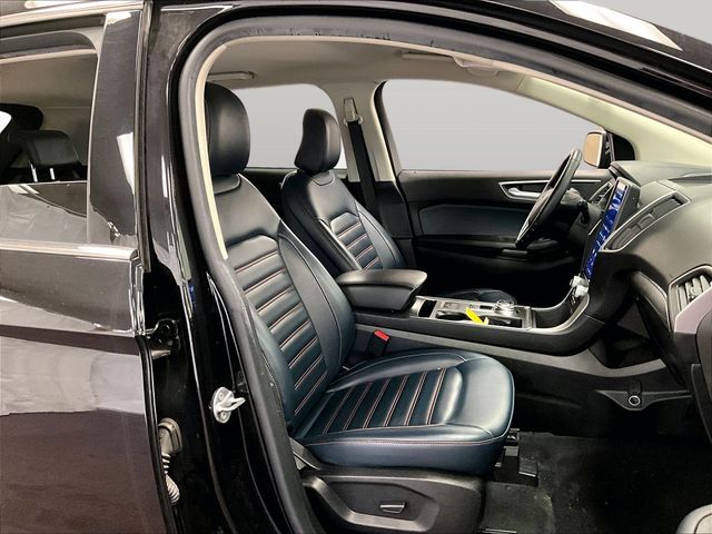 2022 Ford Edge SEL - 6